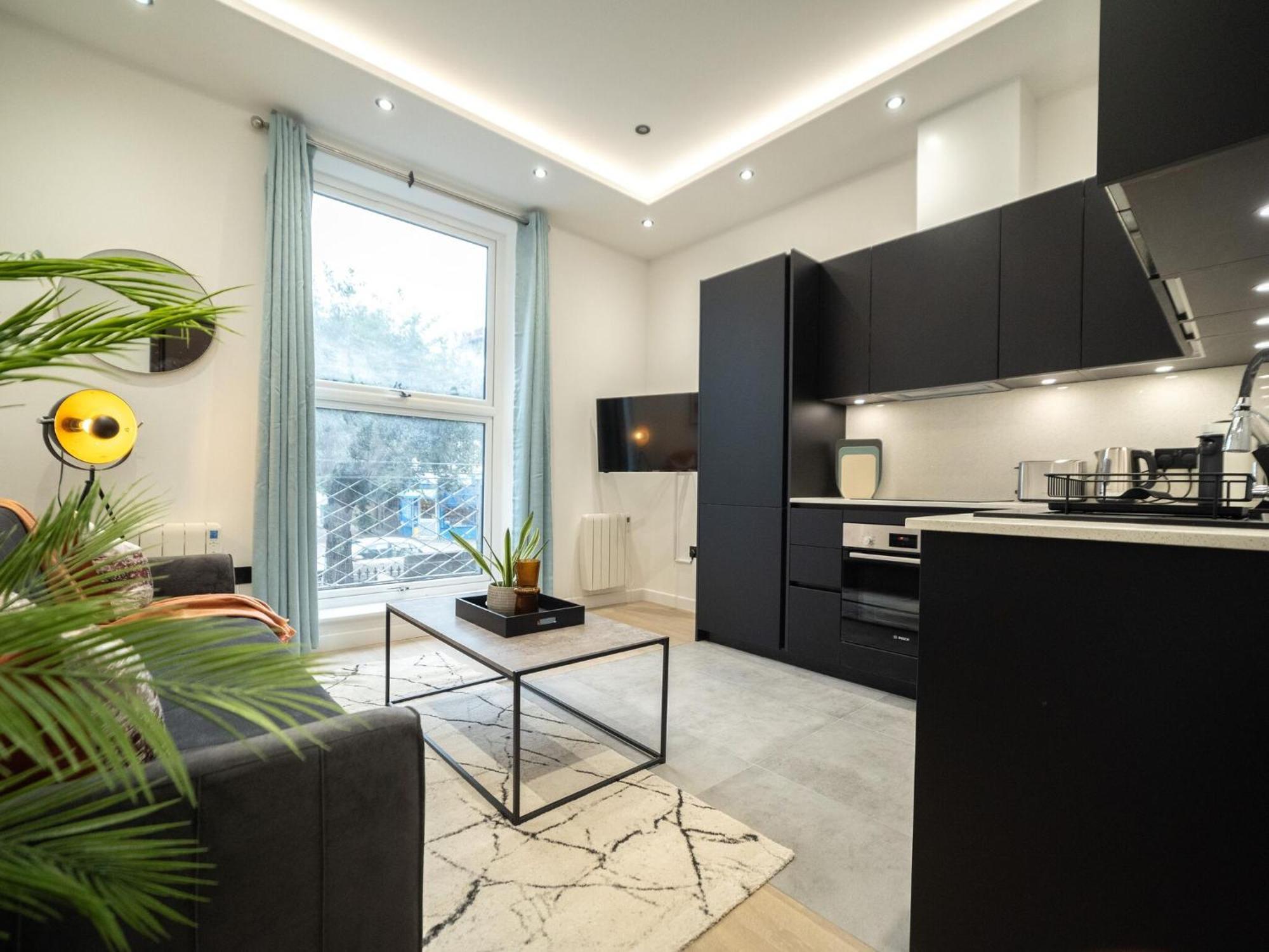 One And Two Bedroom Apartments Near Holloway Train Station By Belvilla ลอนดอน ภายนอก รูปภาพ